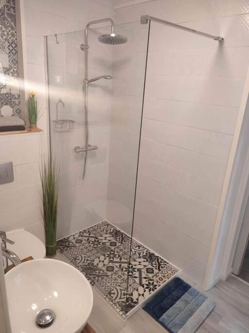 Appartement Cosy Au Pied Des Halles,Le Rossini Narbonne Kültér fotó